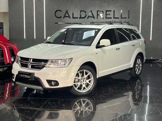 DODGE JOURNEY 3.6 RT V6 GASOLINA 4P AUTOMÁTICO DODGE JOURNEY 3.6 RT V6 GASOLINA 4P AUTOMÁTICO